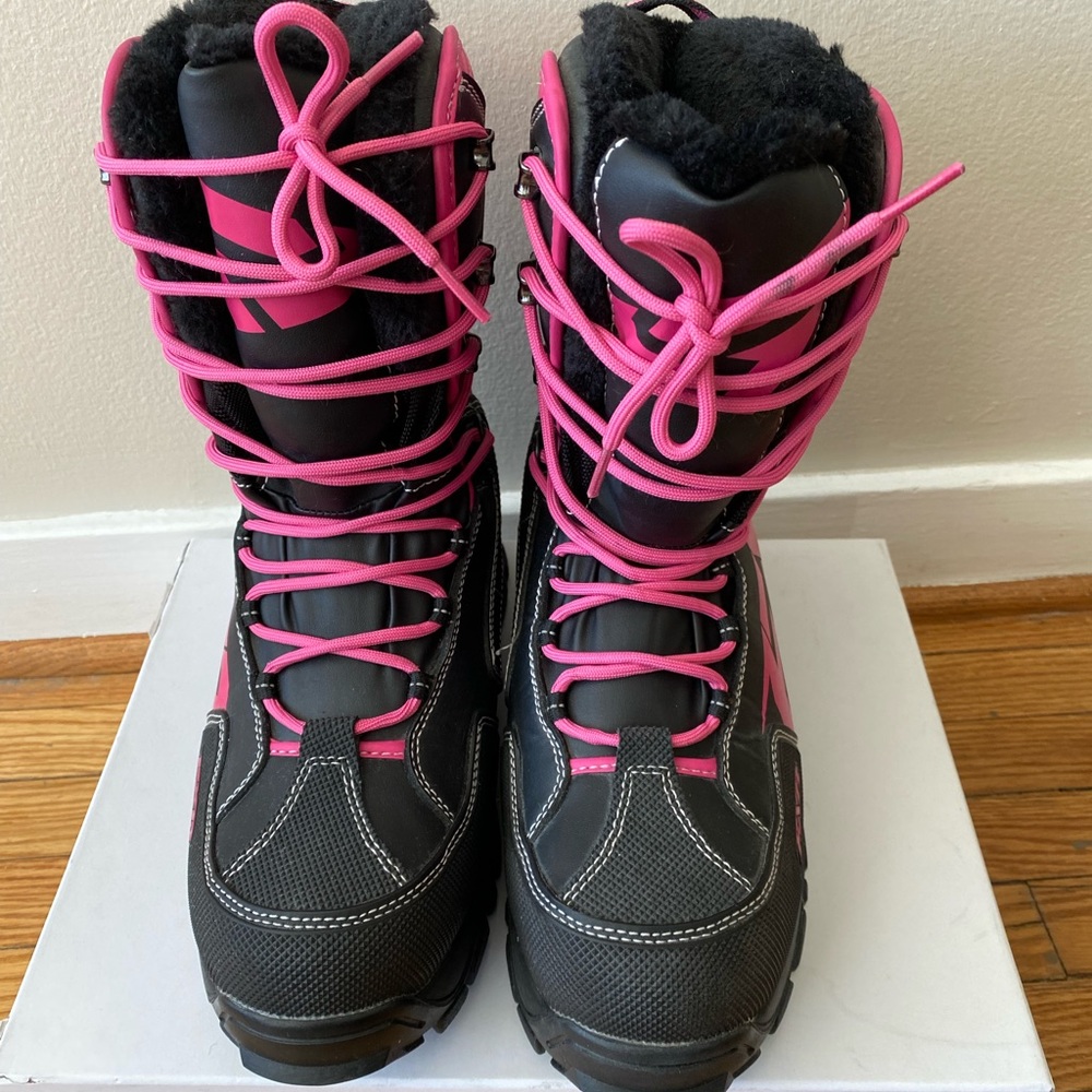 *SOLD*FXR X-Cross Pro Speed Snowmobile Women's Boots Black & Pink US 11/EU 42.